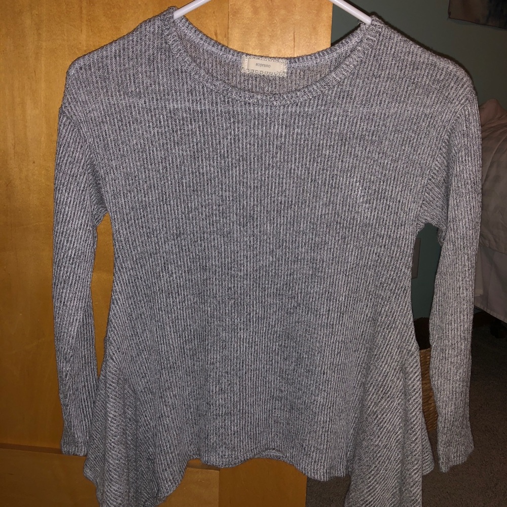 Grey sweater